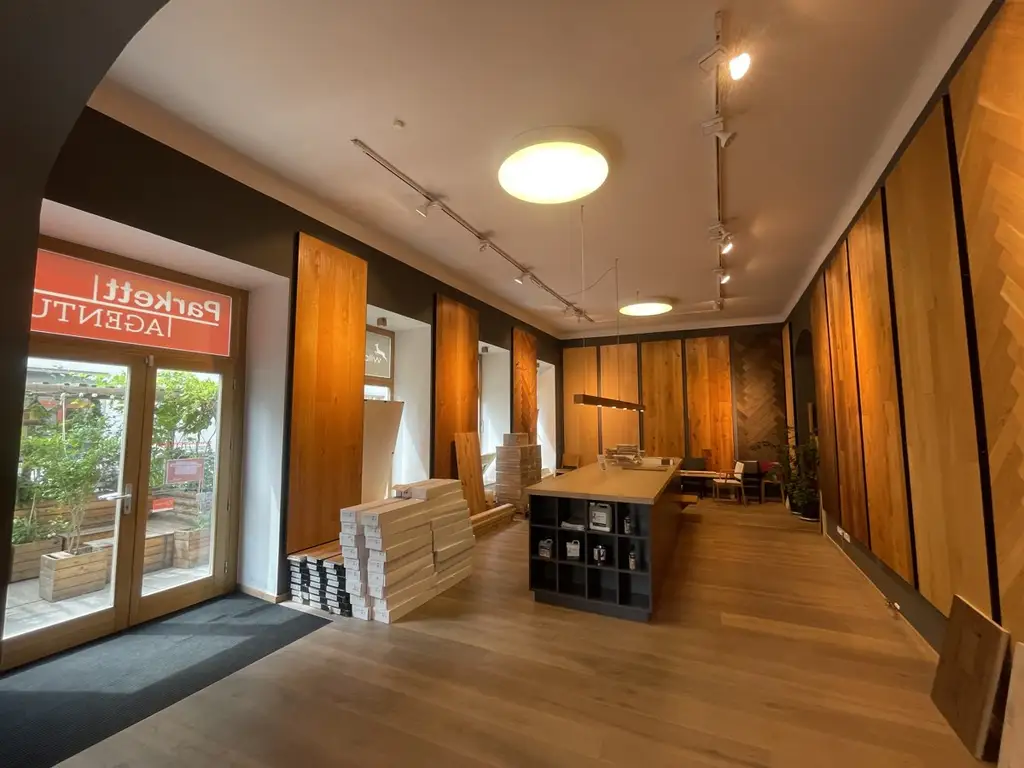 Geschäftslokal, Showroom oder Büro beim Zentaplatz