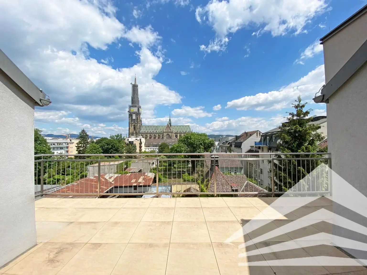 Terrasse mit Domblick
