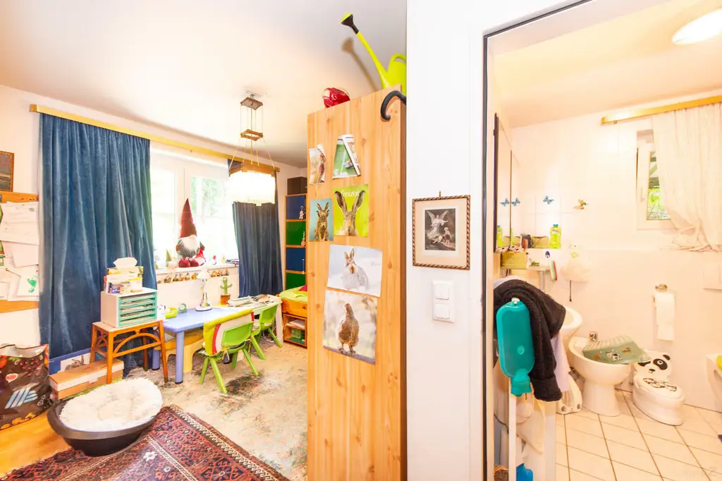 Exklusive Villa in bester Lage von Graz - privat, naturnah, perfekte Balance aus Komfort und Lebensqualität.