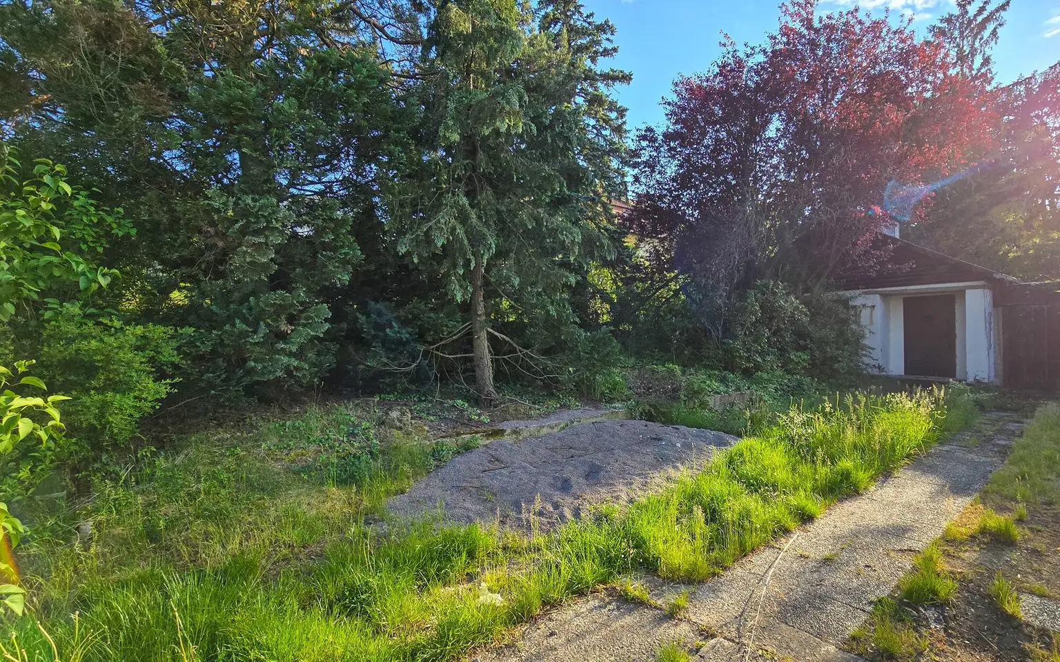 Grundstück
