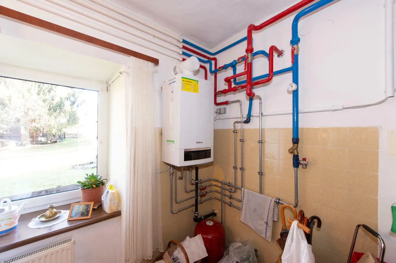 Großzügiges Einfamilienhaus mit viel Platz, hohem Potenzial und hoher Bebauungsdichte – Ideal für Familien oder Investoren