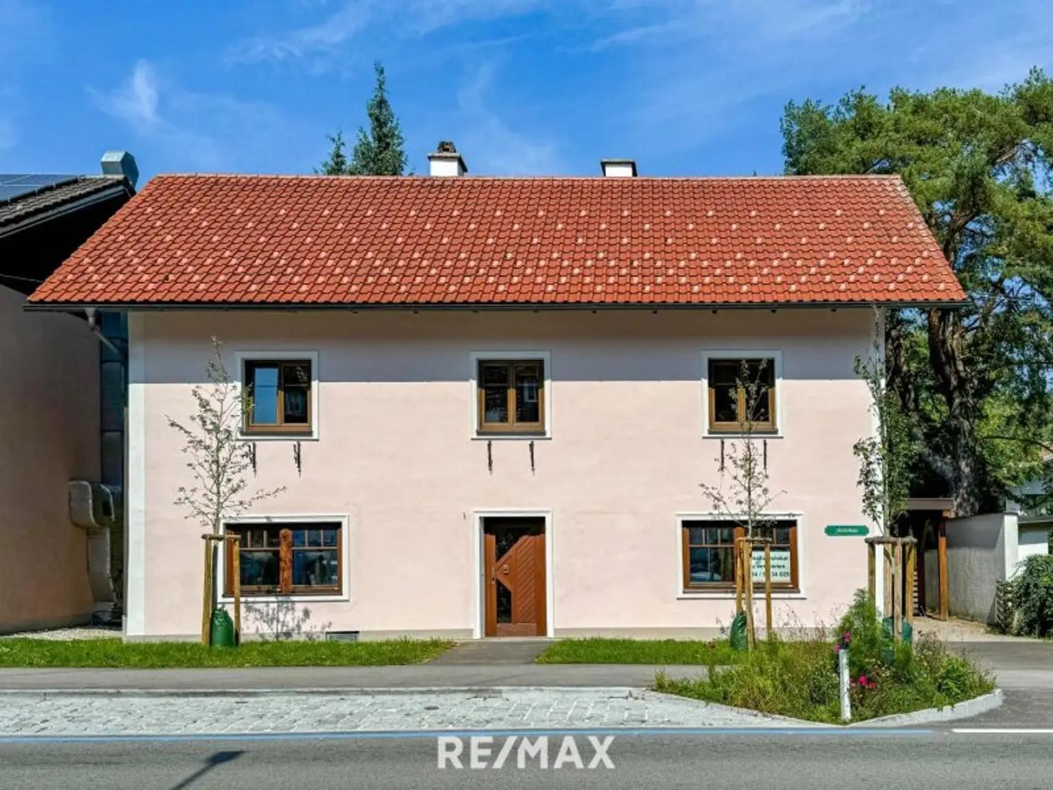 Direkt im ORT - WOHN-Geschäftshaus