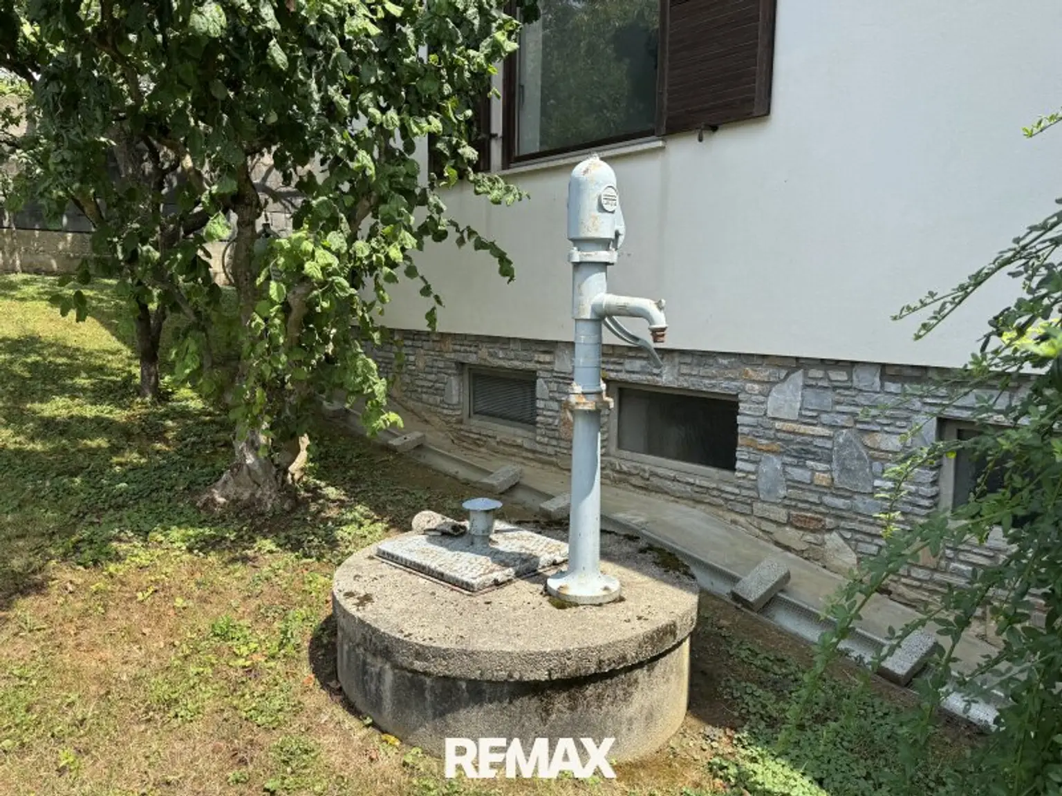 Brunnen
