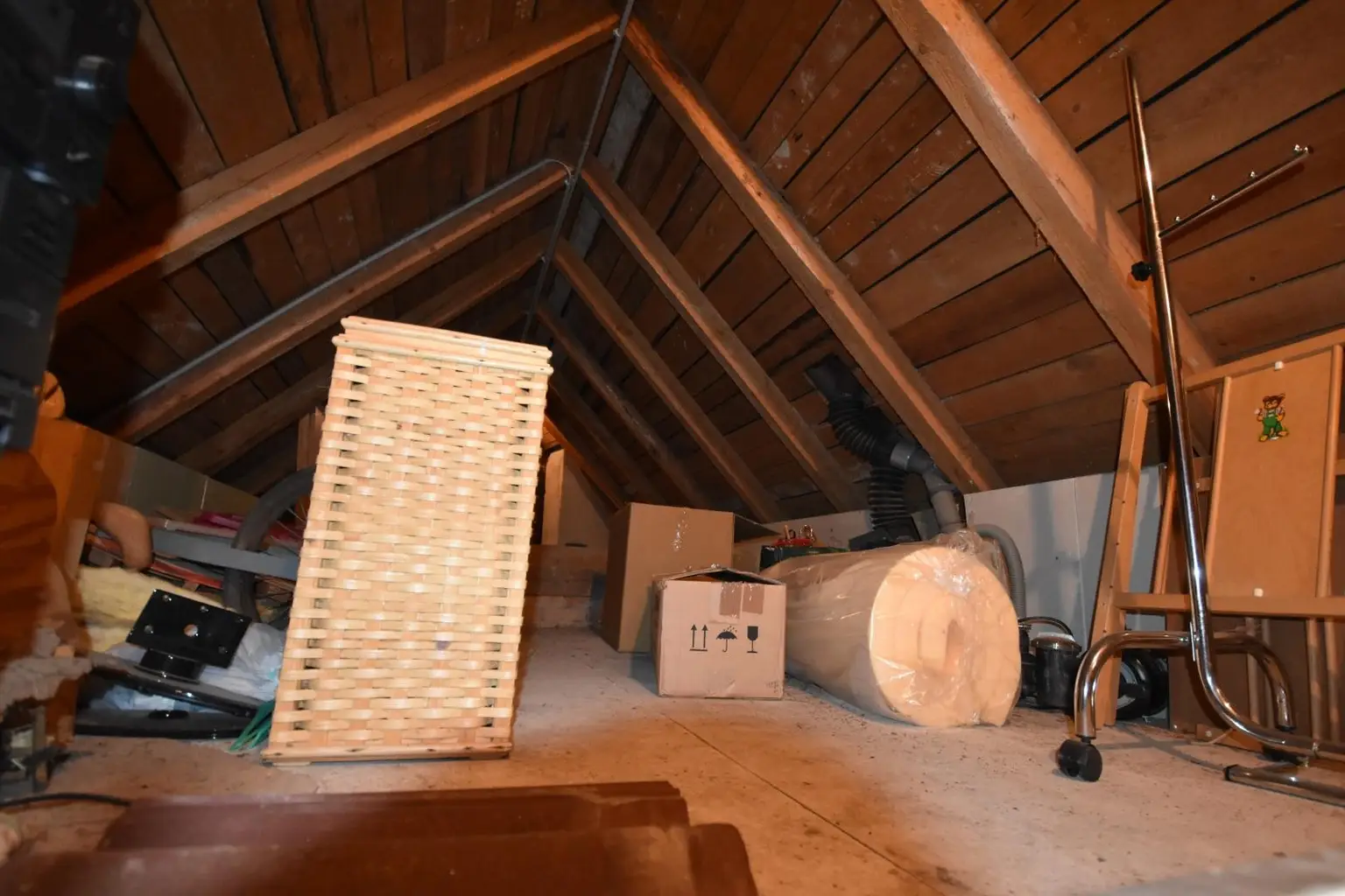 Großzügiges Wohnhaus mit zwei Wohneinheiten
