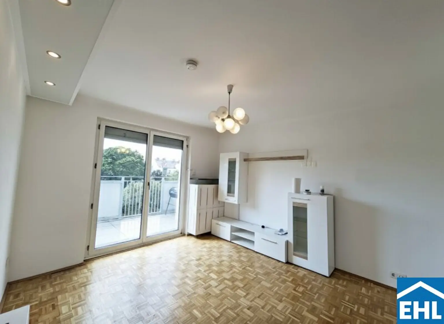 Wohnzimmer 1.3