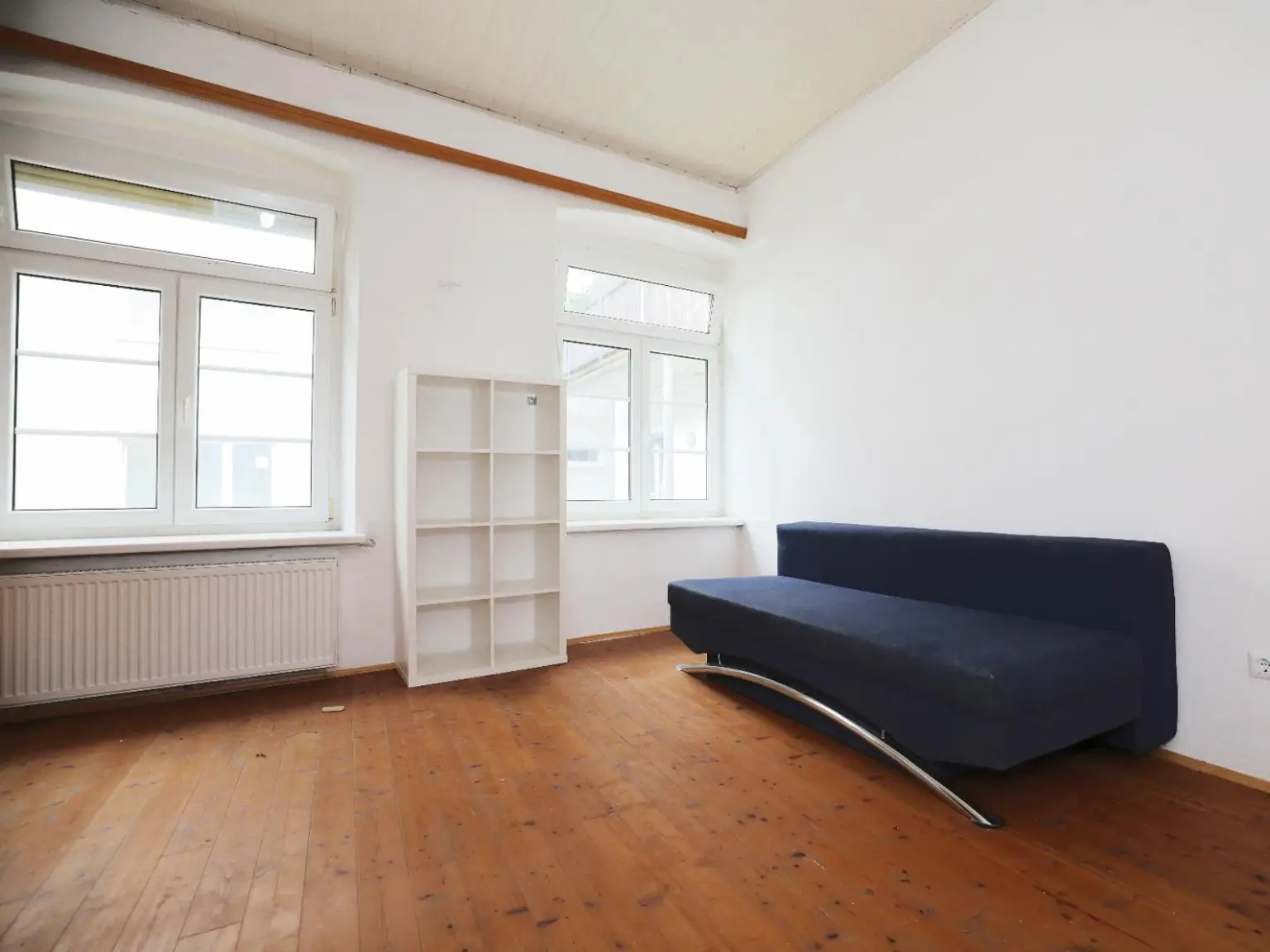Renovierungsbedürftiges ZInshaus mit aureichend Parkplätzen im Trendbezirk Graz/Lend