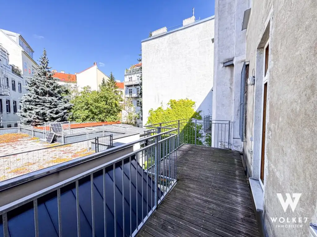 1,5-Zimmer Altbauwohnung mit großzügigem Balkon | Nähe U3 Johnstraße