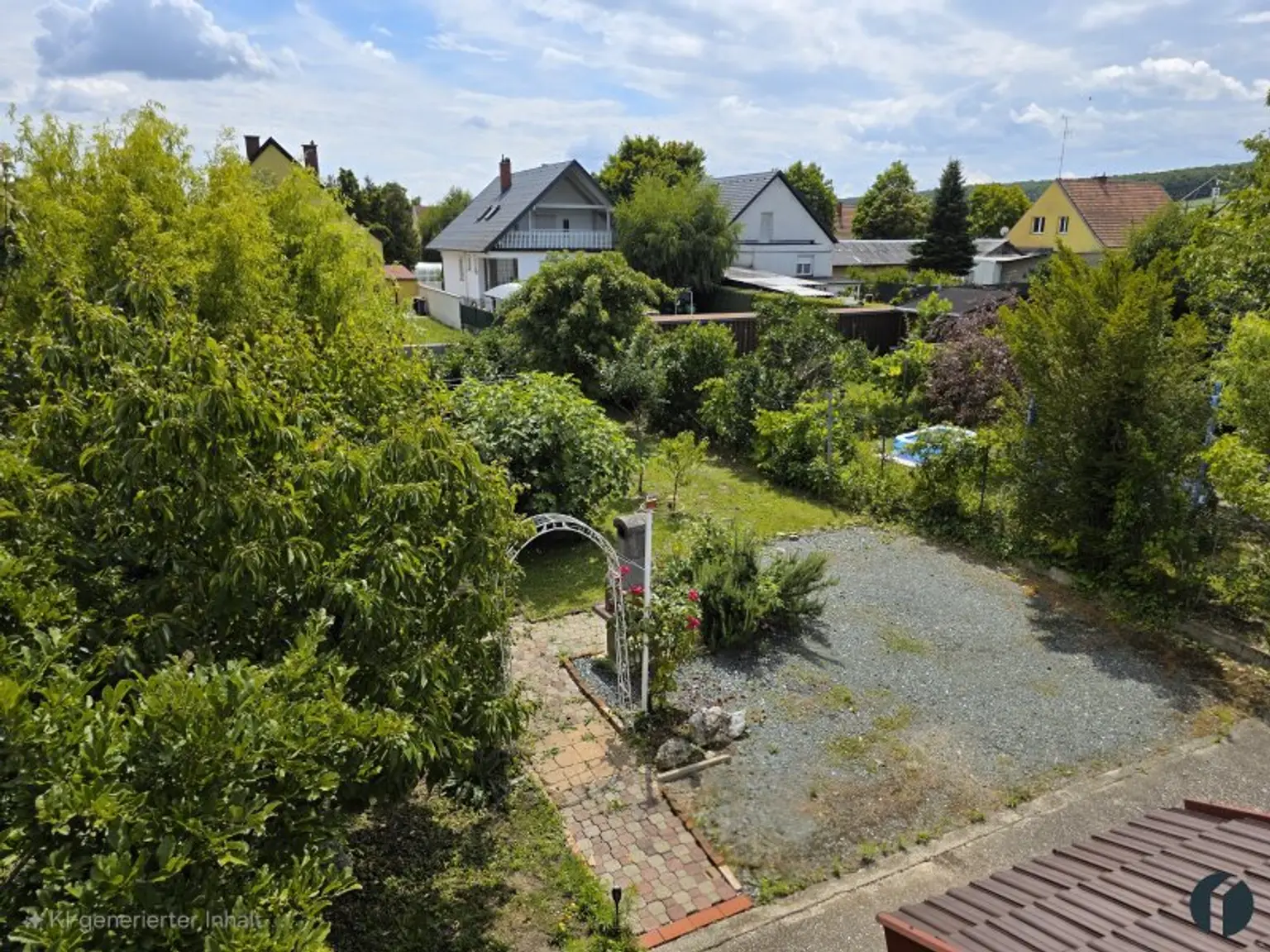 Schönes Siedlungshaus mit Naschgarten!