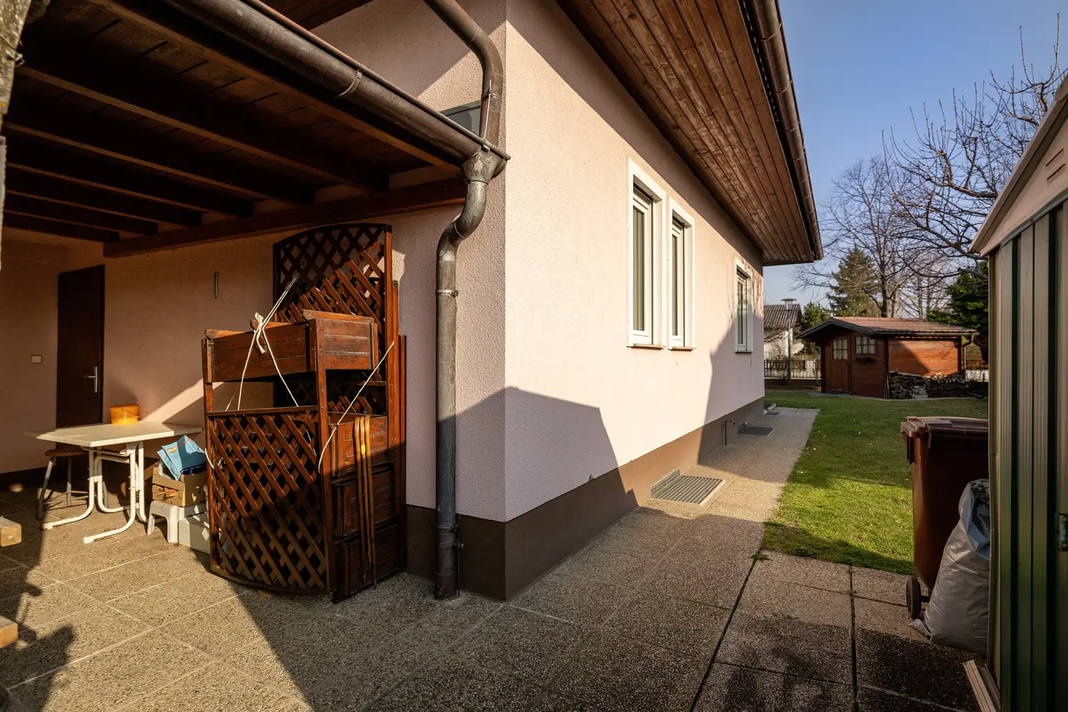 ENTWURF >> Charmantes Einfamilienhaus auf sonnigem Eckgrundstück in Pottendorf 