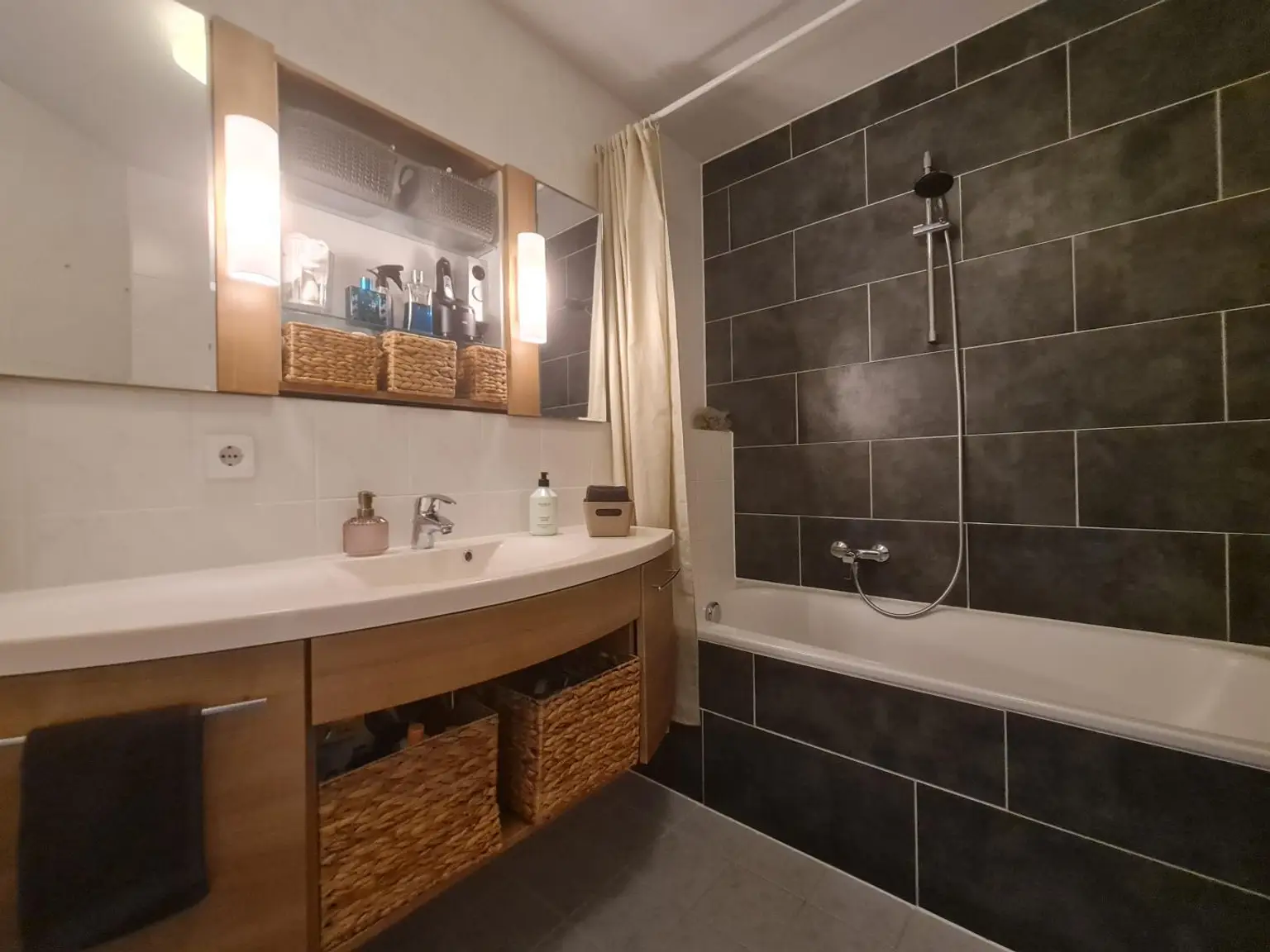 Wohnung - Bad