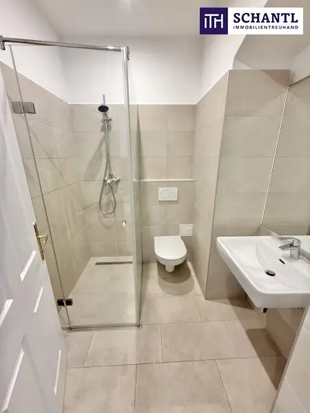 Ein Zuhause zum Ankommen: Barrierefreie 3-Zimmer-Wohnung im sanierten Altbauhaus und hervorragender Anbindung ins Zentrum *** Jetzt zugreifen***