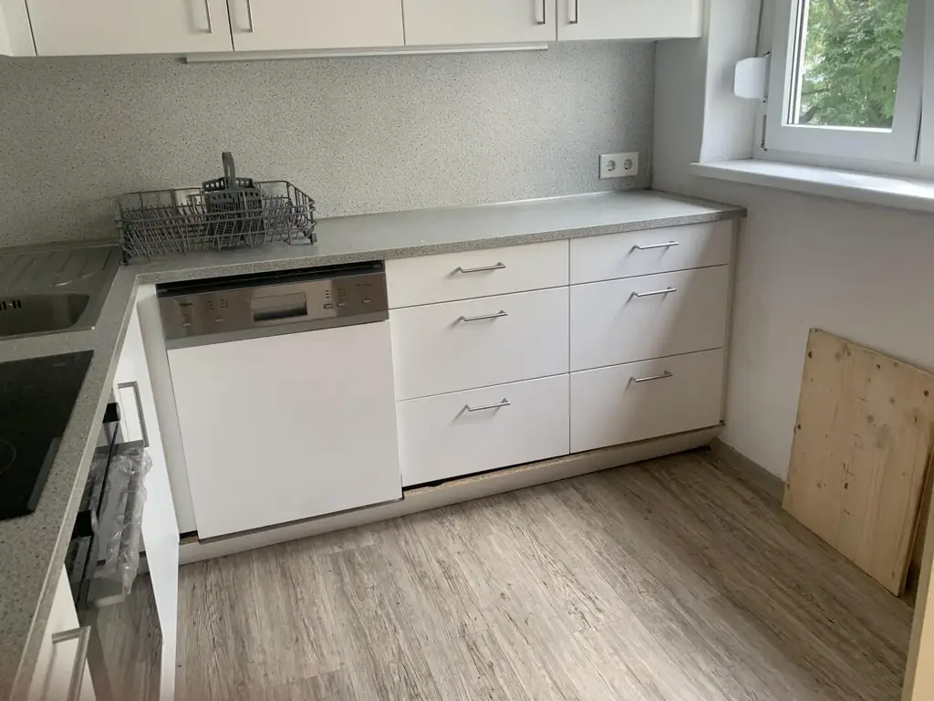 2-Zimmerwohnung mit Balkon und Parkplatz