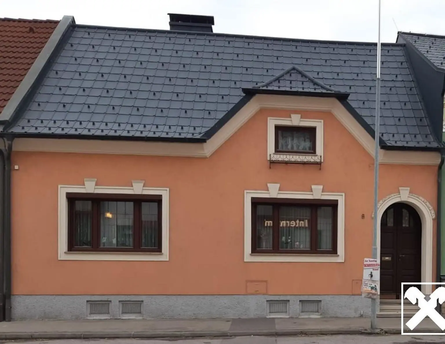 945 m² Baugrundstück in zentraler Lage von Spillern mit Altbestand