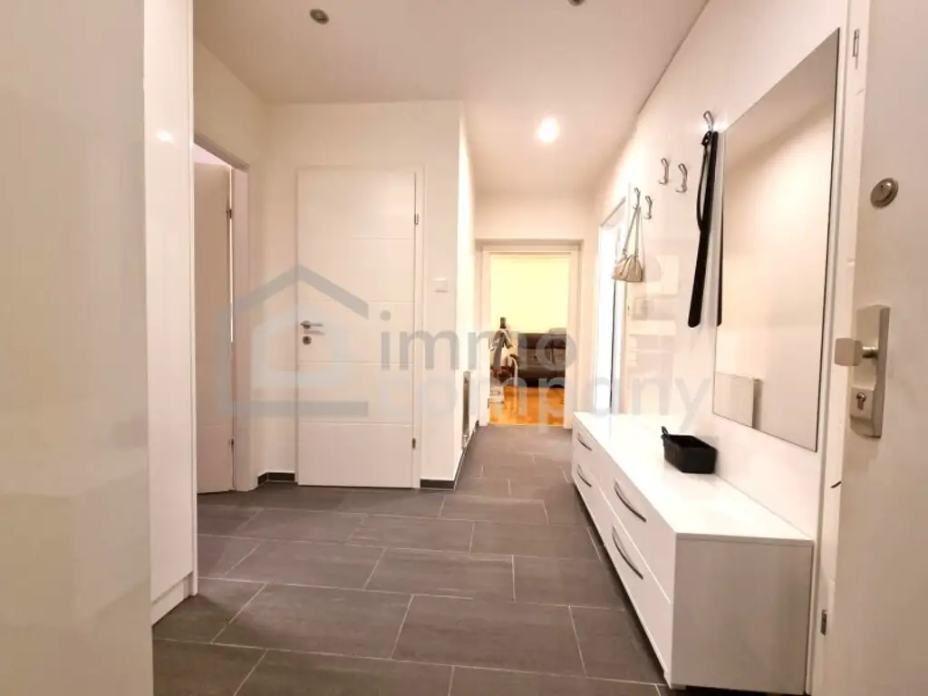 PERFEKTE AUFTEILUNG, TOP-INFRASTRUKTUR und LOGGIA mit GRÜNBLICK  – Ihre 3-Zimmerwohnung mit bester INFRASTRUKTUR