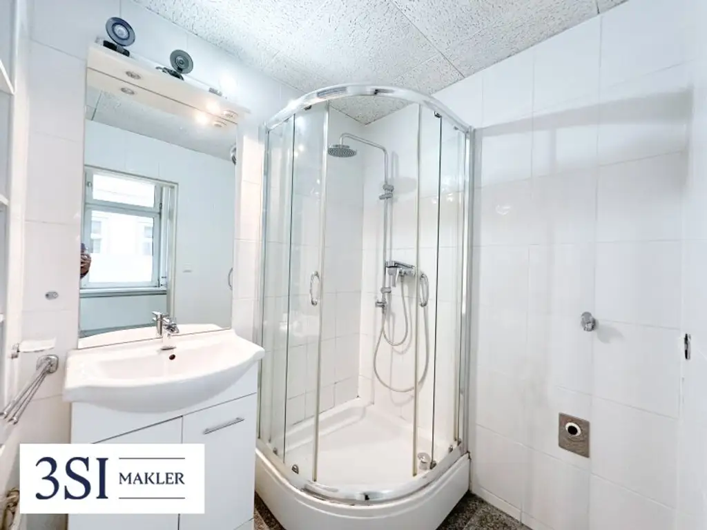 Charmante 3-Zimmer-Altbauwohnung in Top Lage