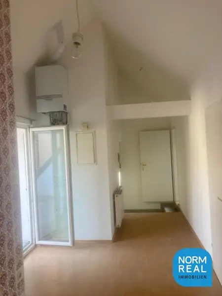 Vorzimmer mit Ausgang zur Terrasse