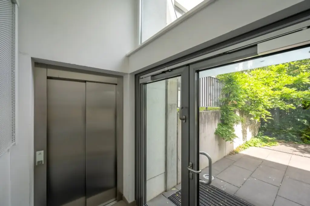 ++Provisionsfrei++ BESTLAGE, 2-Zimmer Neubauwohnung mit großem Garten!