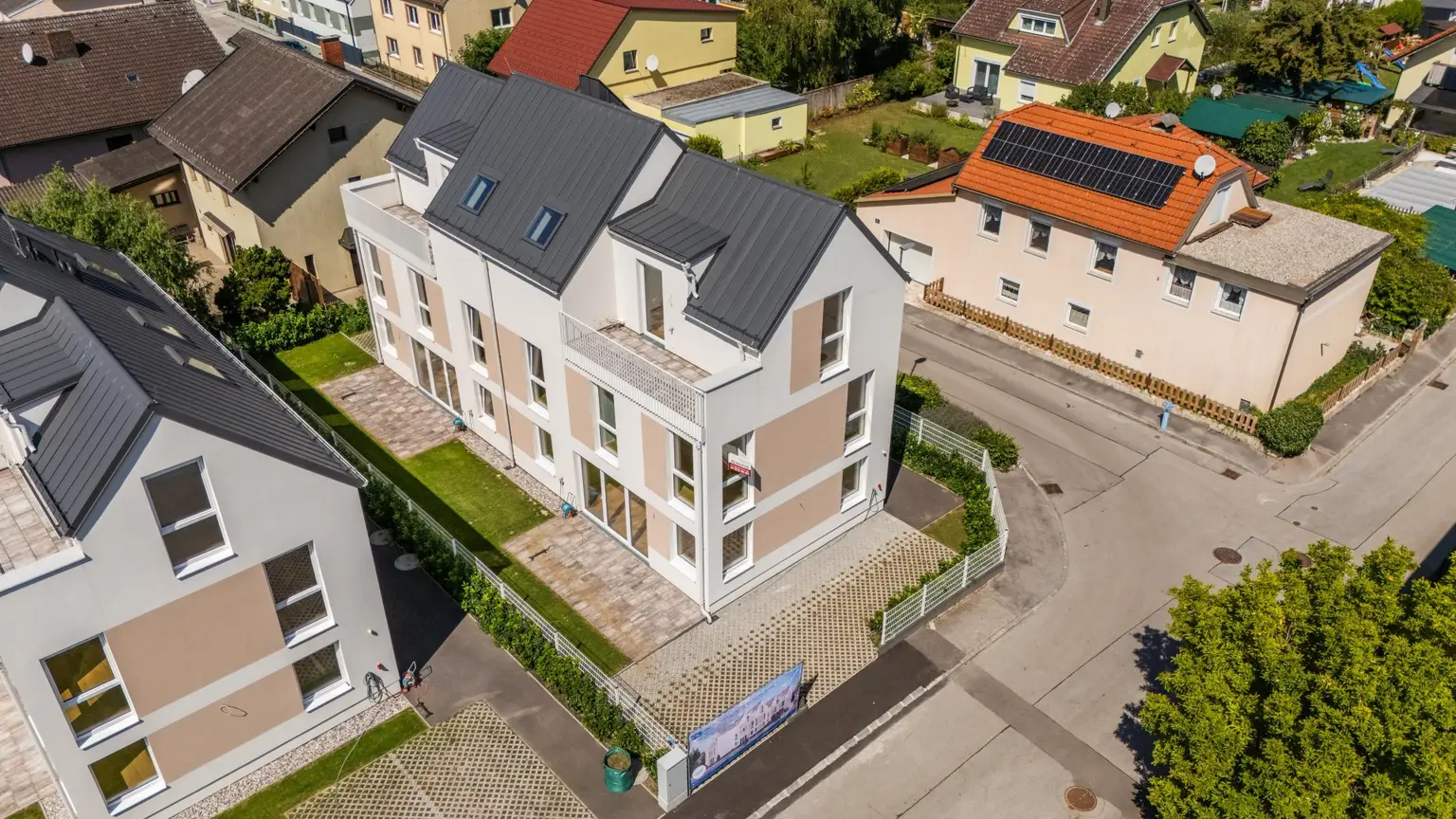 "Exklusive Neubau-Doppelhäuser in Stockerau – 6 Zimmer nahe S-Bahn"