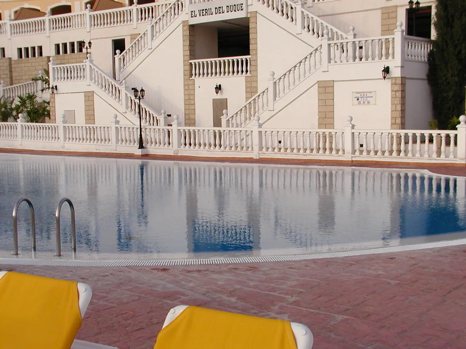 Veril-Del-Duque-Community-Pool-Tenerife-5