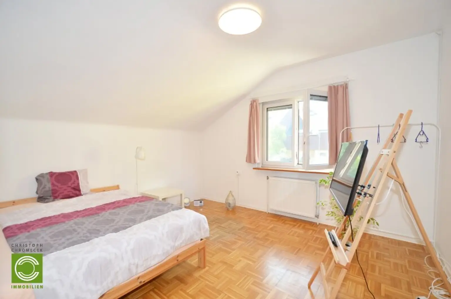 CHRISTOPH CHROMECEK IMMOBILIEN - PERCHTOLDSDORF - Wohnen und Arbeiten unter einem Dach!