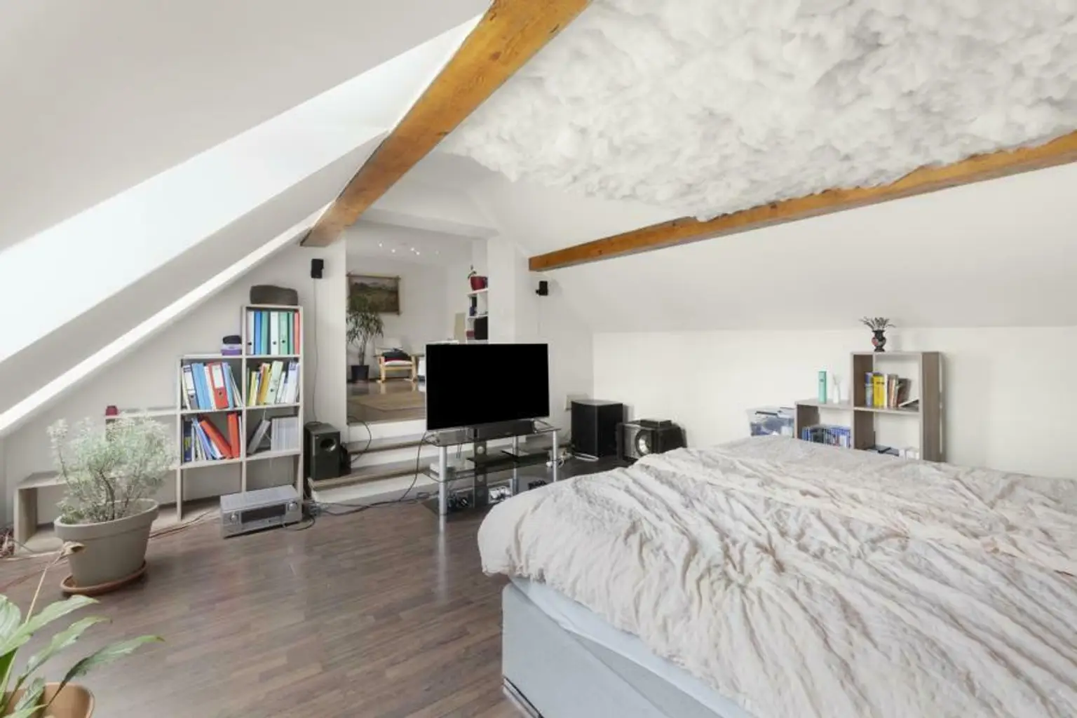 ** Traumhaftes Wohlfühlhaus in ländlicher Idylle trifft Stadtnähe  - nur 15km nach Graz **  Familienparadies mit erstklassiger Infrastruktur **