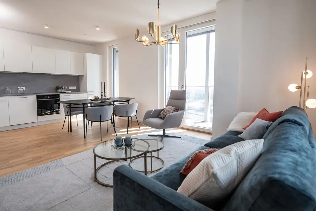 BALKON | 2 ZIMMER | ERSTBEZUG | MIETBEGINN AB 1. APRIL 2026 | VIENNA TWENTYTWO