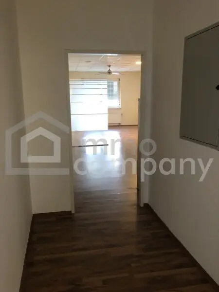 Schöne, zentrale Mietwohnung in Jennersdorf