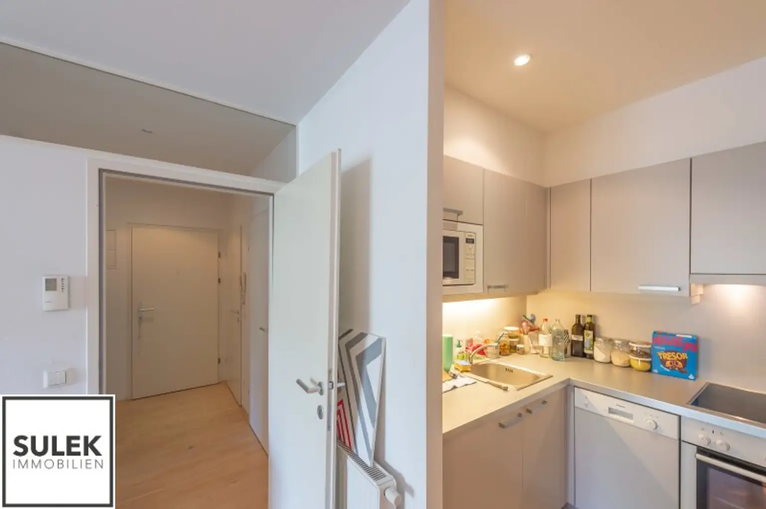 Grünblick in den Innenhof: helle 2-Zimmer Neubauwohnung ~ Kaiserstr. 68 ~ ab 1.1.26!!