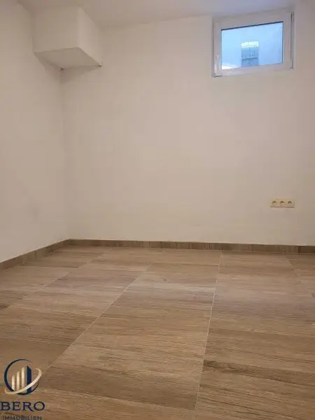 "Willkommen in Ihrem Einfamilienhaus mit Pool im 3. Bezirk"