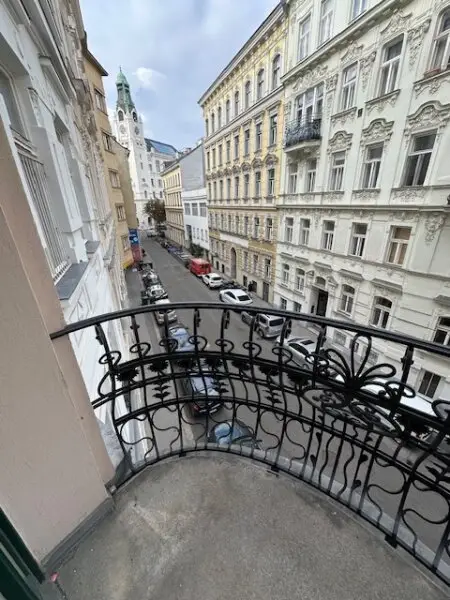 Traumhafte 4-Zimmer-Wohnung im 7. Bezirk