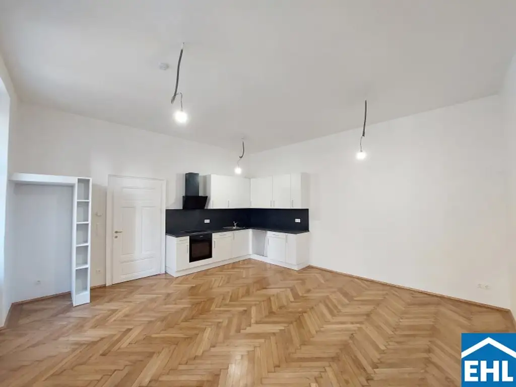 ERSTBEZUG nach Sanierung - WG-Hit mit 6 Zimmer im Karmeliterviertel