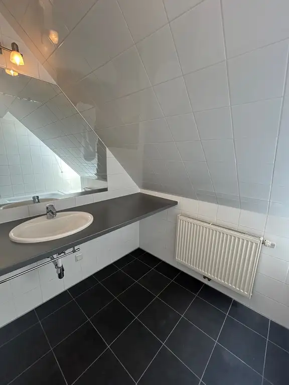Badezimmer vI