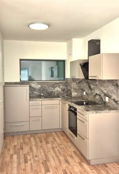 WUNDERSCHÖNER ERSTBEZUG MIT GARTEN UND SONNENTERRASSE