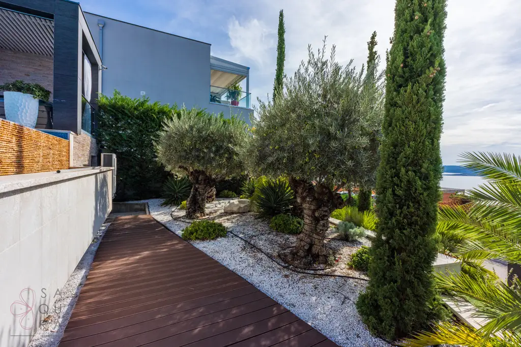 Eleganz mit Meerblick – Ihre Traumvilla in Crikvenica