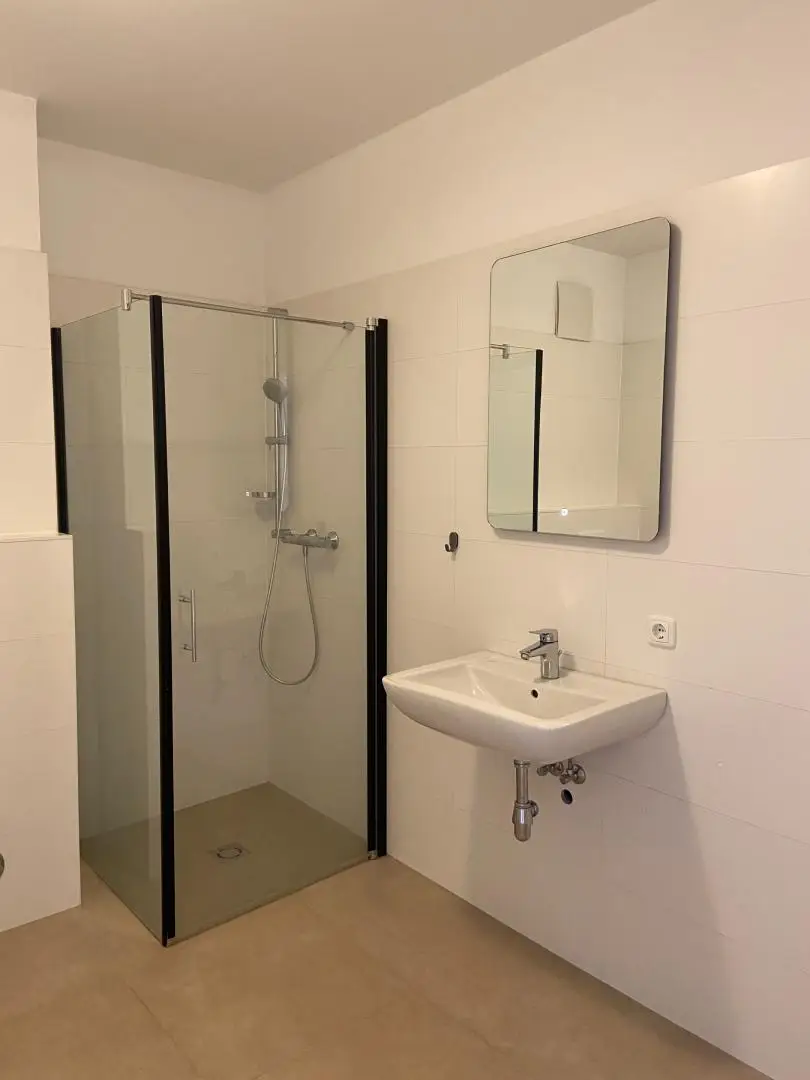 Badezimmer 01