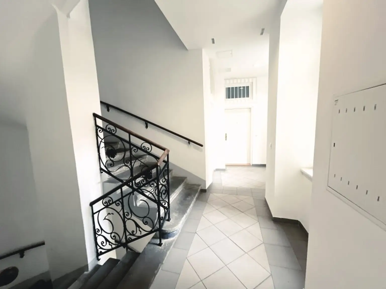 Helle 2-Zimmer-Altbauwohnung mit klassischem Flair im 16. Bezirk