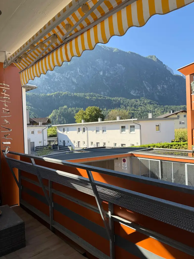 MIETE - Moderne 3 Zimmerwohnung mit Tiefgarage und Balkon