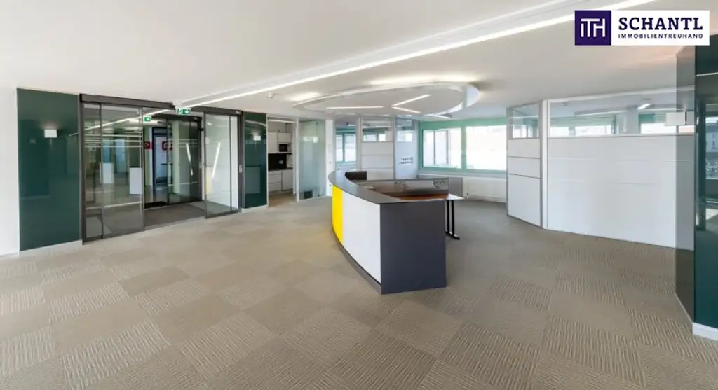 BESONDERE BÜROFLÄCHEN IM HERZEN VON GRAZ! TOP-INNENSTADTLAGE DIREKT AM JAKOMINIPLATZ! TRAUMHAFTE AUSSICHT! TIEFGARAGE! PROVISIONSFREI!