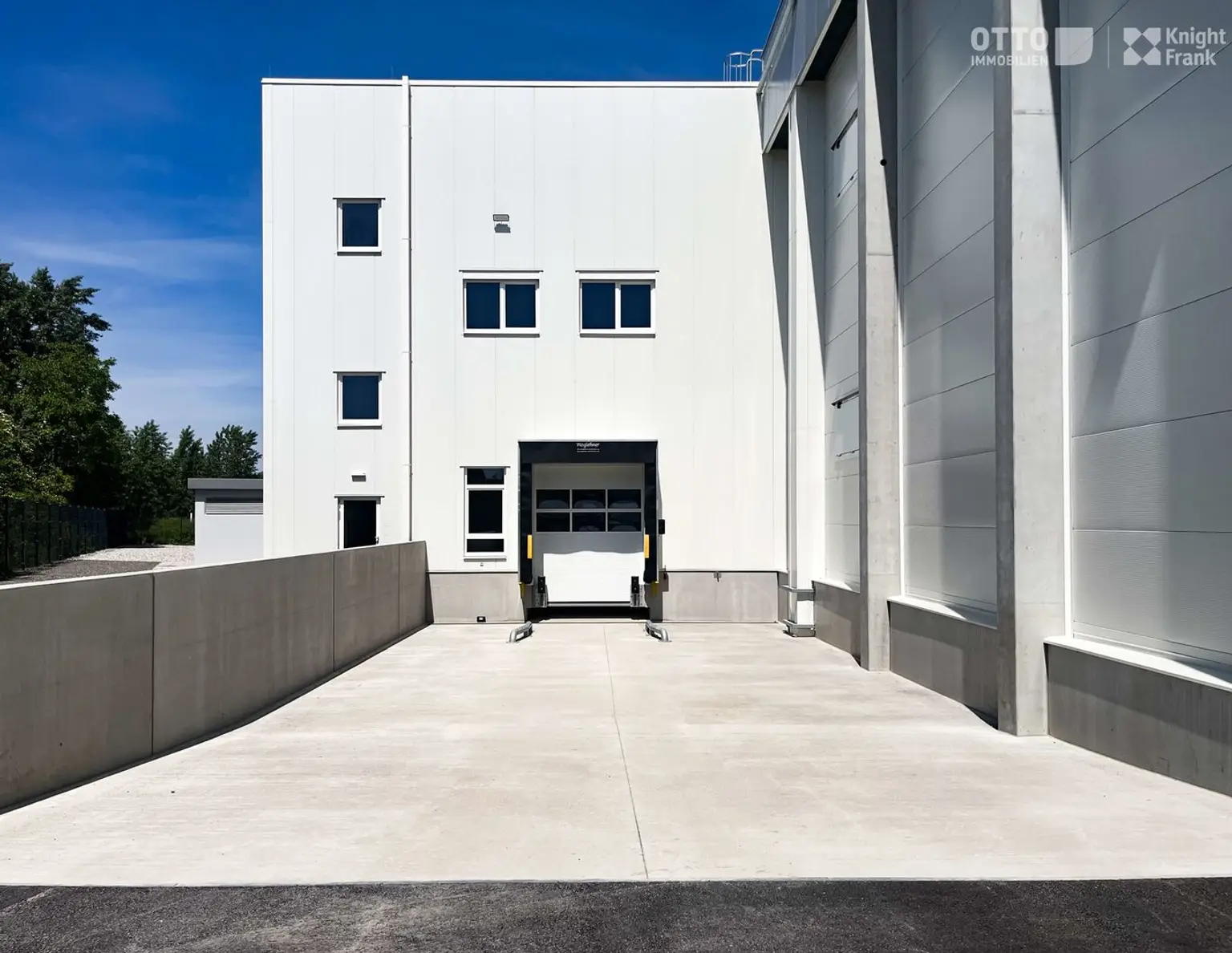 Erstbezug Kühl- und Tiefkühllagerhalle in Korneuburg