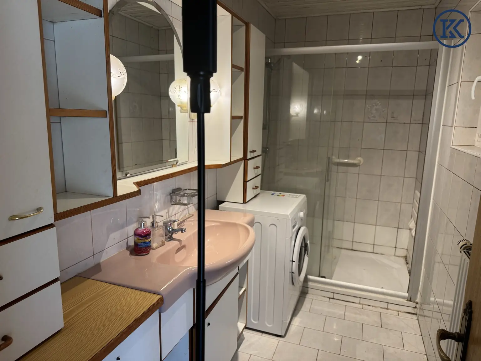 Charmantes Einfamilienhaus mit großem Garten – Ihr kreatives Wohnprojekt in Köflach