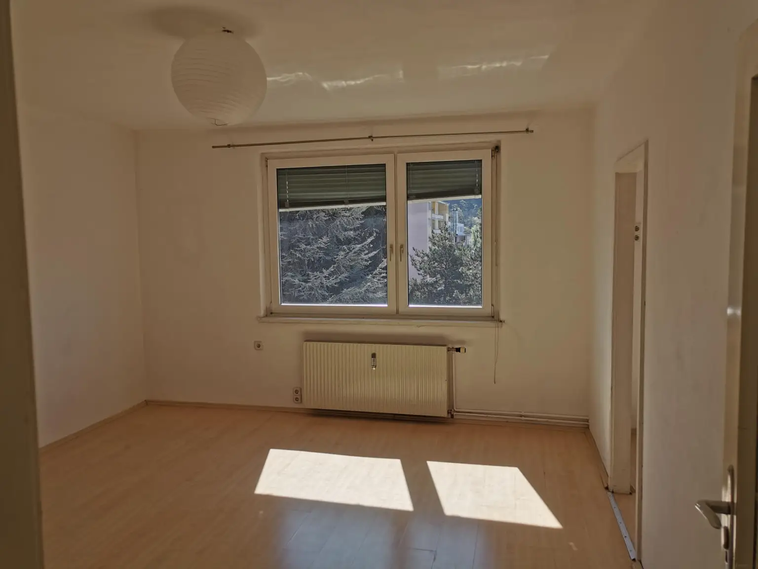 Graz/Geidorf, Ideale Singlewohnung mit Balkon und möblierter Küche