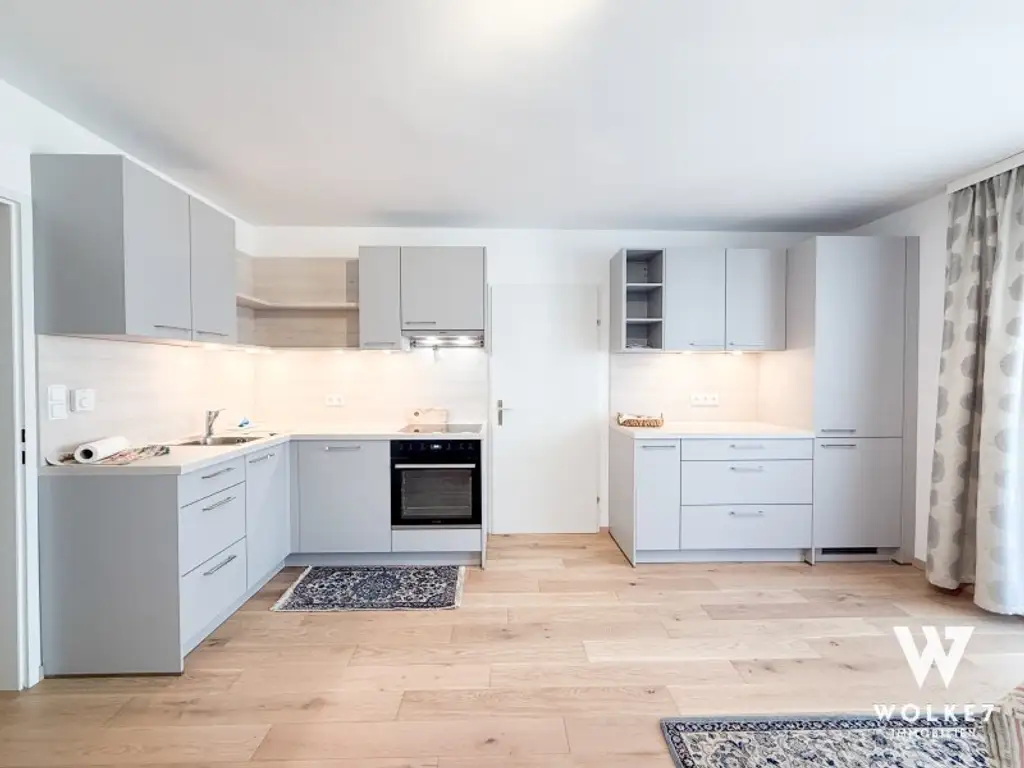 Top-sanierte 3-Zimmer-Wohnung mit Loggia, Sauna & Fitnessraum in 1130 Wien I Nähe U4