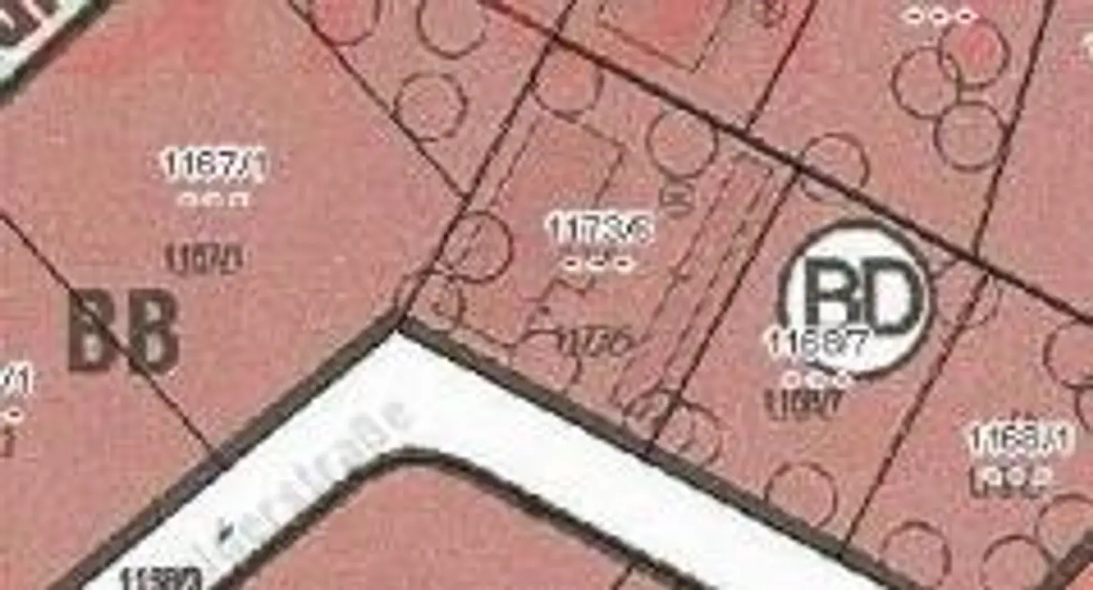 HI TECH BETRIEBSGEBÄUDE