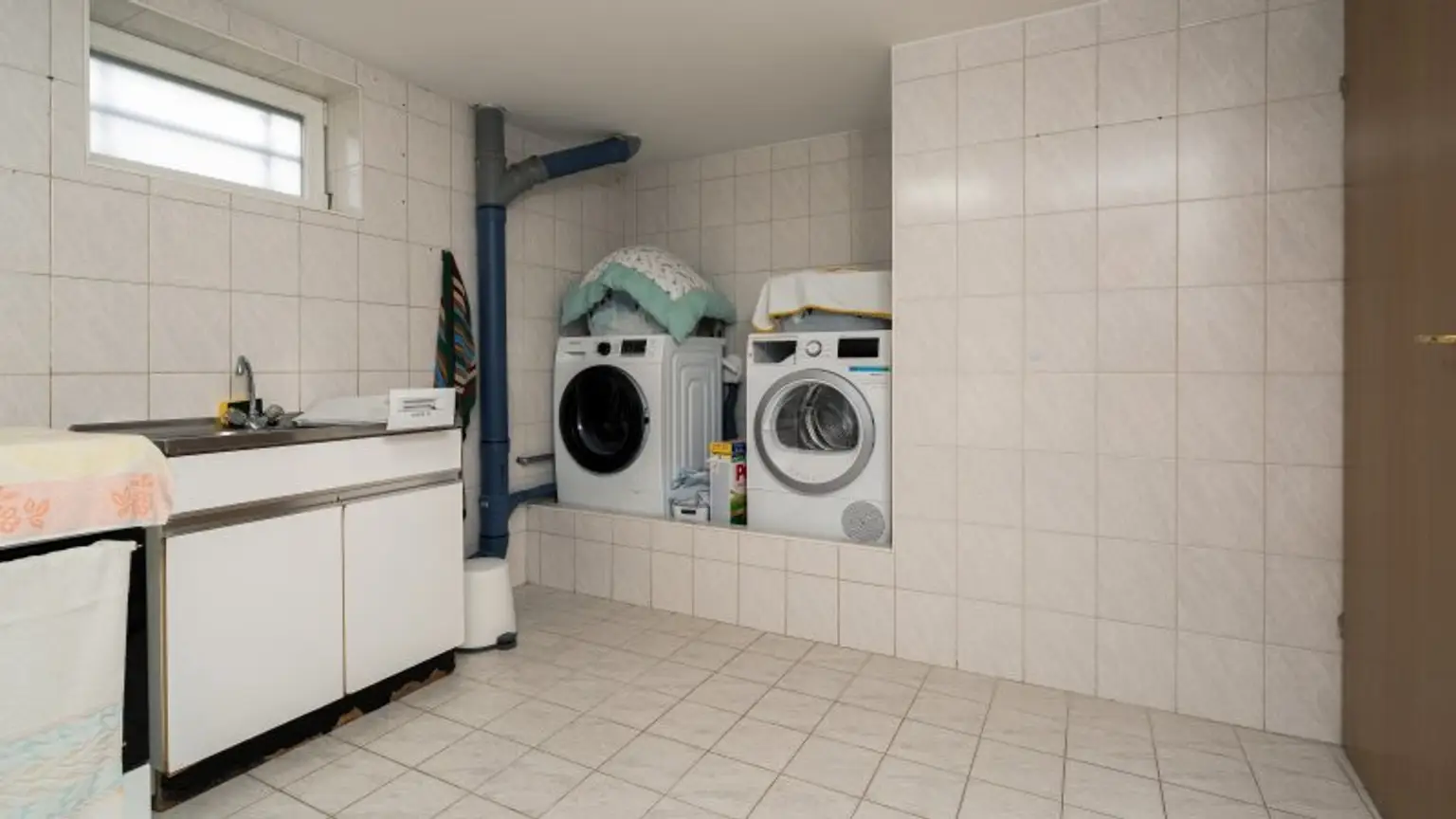 Neuwertiges Haus in Ruhelage! *Smarthome *Hochwertig ausgestattet *TOP Lage
