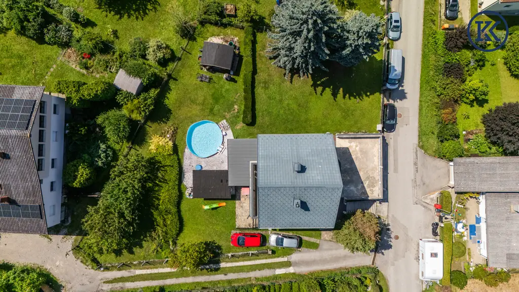 Vielseitiges Wohnhaus mit Garten, Pool & Ausblick – Ruhelage in Eichgraben