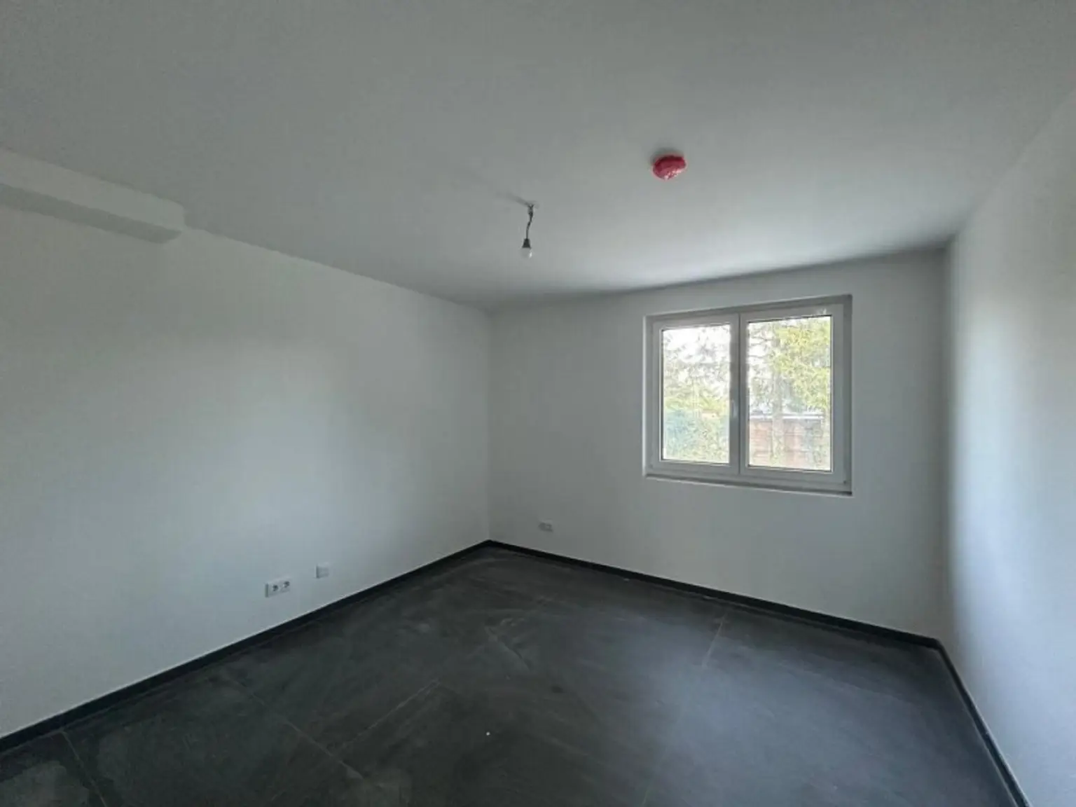 Privilegiertes Wohnen am Rosenhügel - Elegante Maisonette inkl. Garten im Architektenhaus | Erstbezug!