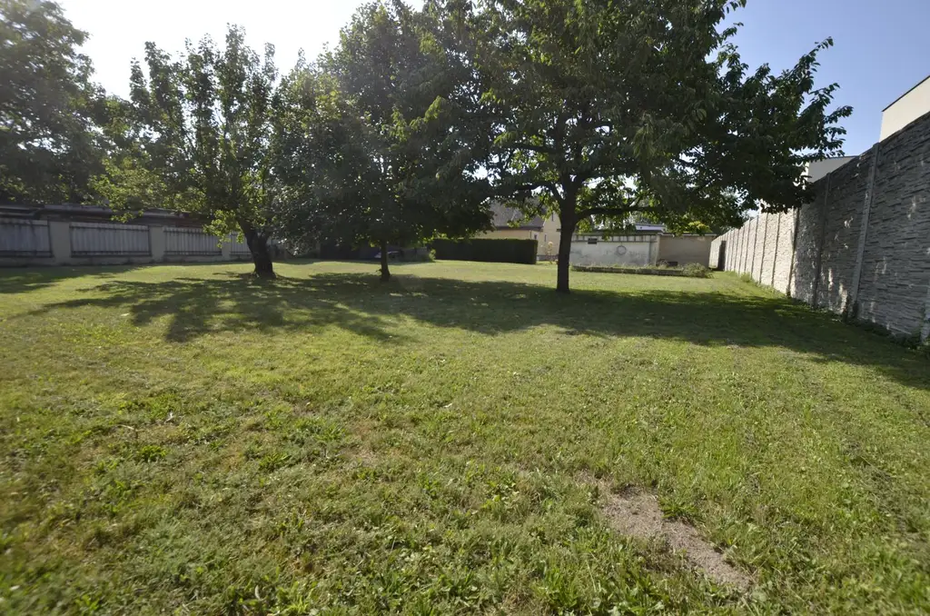Gartengrundstück 703 m² mit Althaus