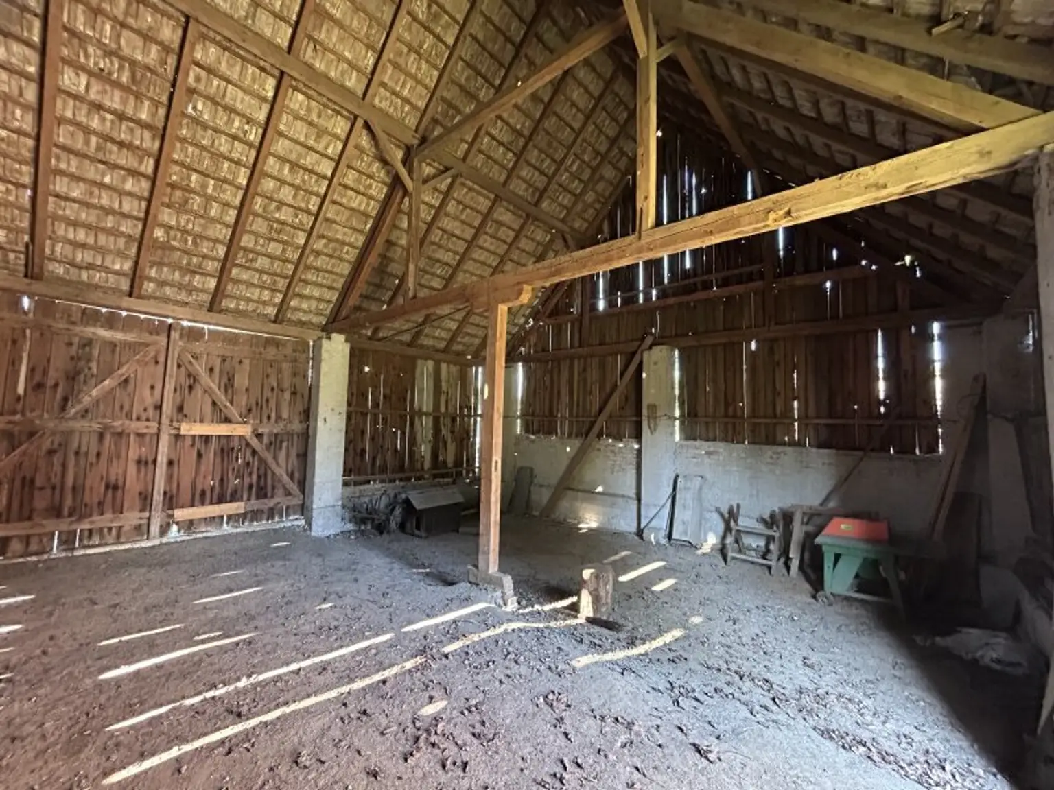 +++ Charmantes Bauernhaus mit großzügigen Nebengebäuden und großem Garten in Kleinwarasdorf! +++