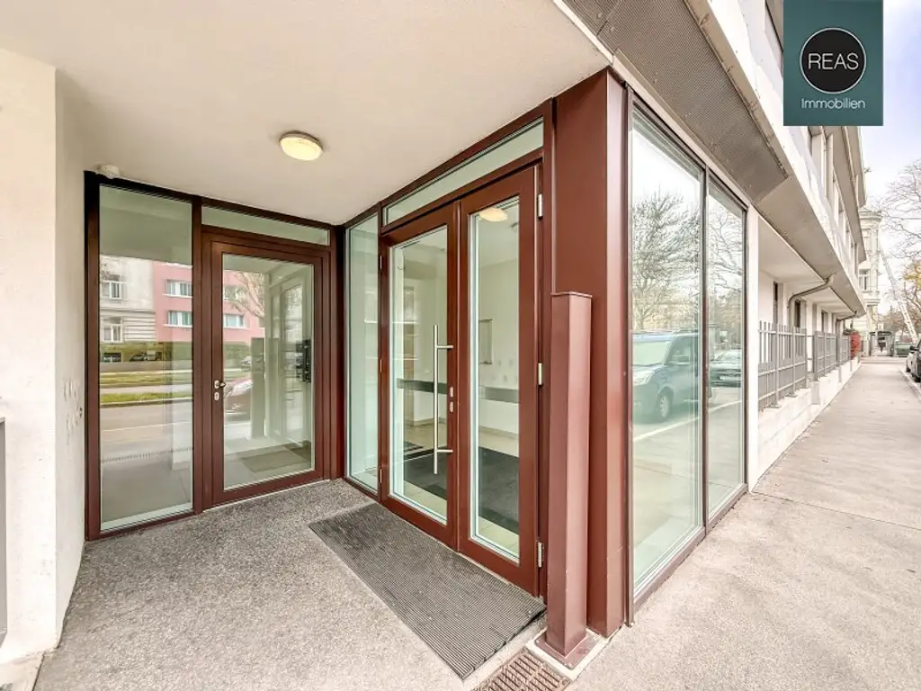 Traum Balkon - Wohnung in Hietzinger Bestlage! Garage verfügbar!