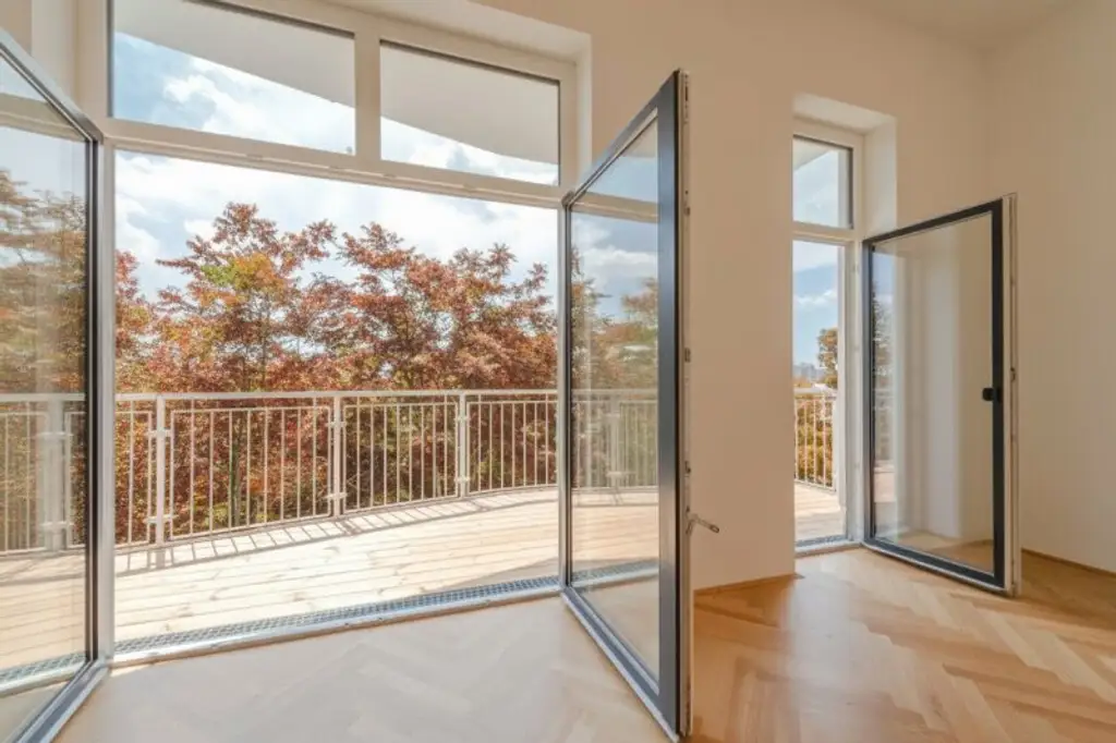 ++NEU++ Außergewöhnliche 3-Zimmer Altbauwohnung mit Balkon